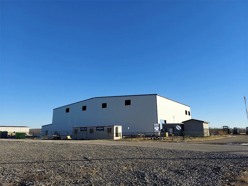 Lightweight Prefabricated Steel Structure Warehouse Hangar For Steel Workshop Custom Cutting Bending Welding Processing Services